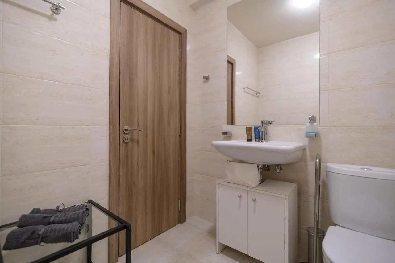 Мarelis Luxe Port Apartment Varna